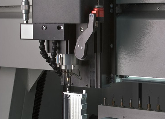 ����ǿ����